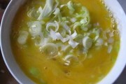 娱乐吃瓜酱鸡蛋汤视频播放,揭秘视频背后的趣味与温情